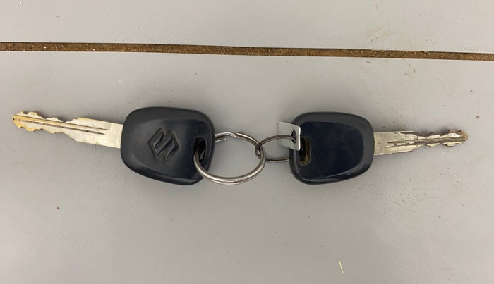 2013 Maruti Wagon R 1.0 LXI, Petrol, Manual, 52,810 km, Key Close Up