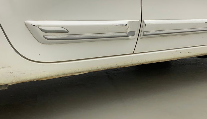 2021 Maruti New Wagon-R LXI CNG 1.0, CNG, Manual, 77,064 km, Right running board - Slightly dented