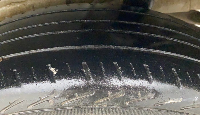 2021 Maruti New Wagon-R LXI CNG 1.0, CNG, Manual, 77,064 km, Left Rear Tyre Tread
