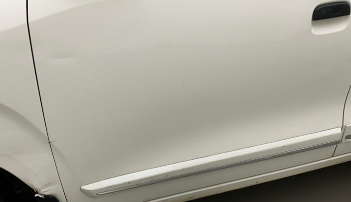 2021 Maruti New Wagon-R LXI CNG 1.0, CNG, Manual, 77,064 km, Front passenger door - Slightly dented