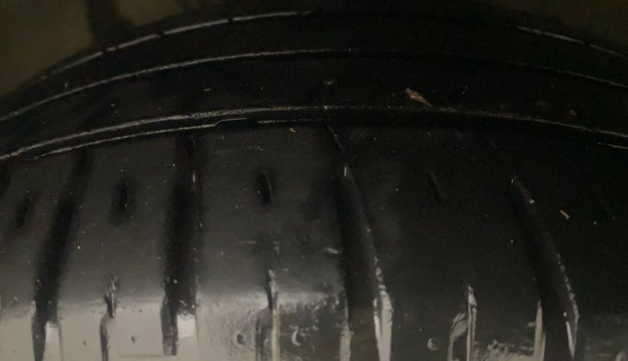 2015 Volkswagen Polo GT TSI AT, Petrol, Automatic, 65,152 km, Right Front Tyre Tread