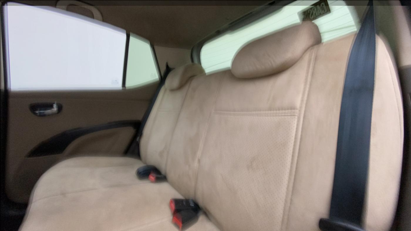 2010 Hyundai i10 SPORTZ 1.2, Petrol, Manual, 84,657 km, Right Side Rear Door Cabin
