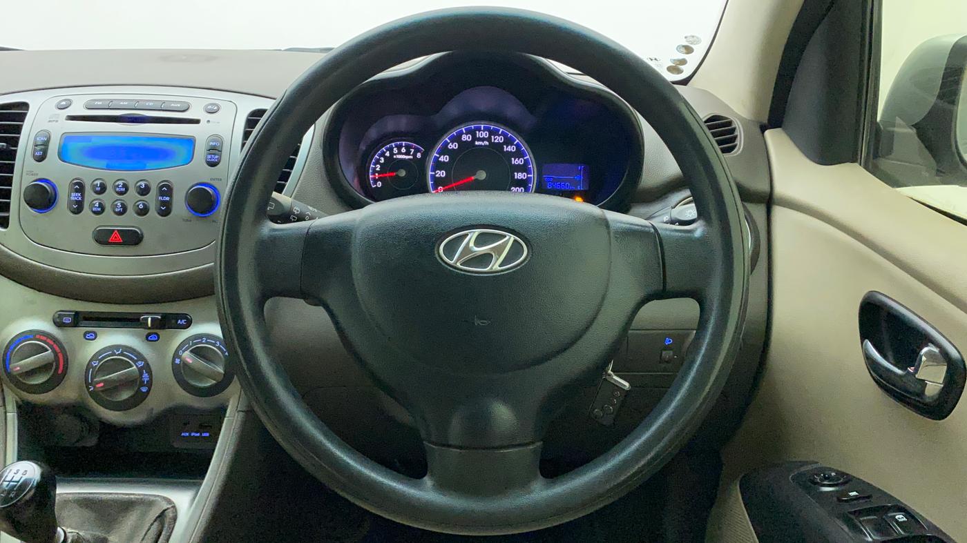 2010 Hyundai i10 SPORTZ 1.2, Petrol, Manual, 84,657 km, Steering Wheel Close Up