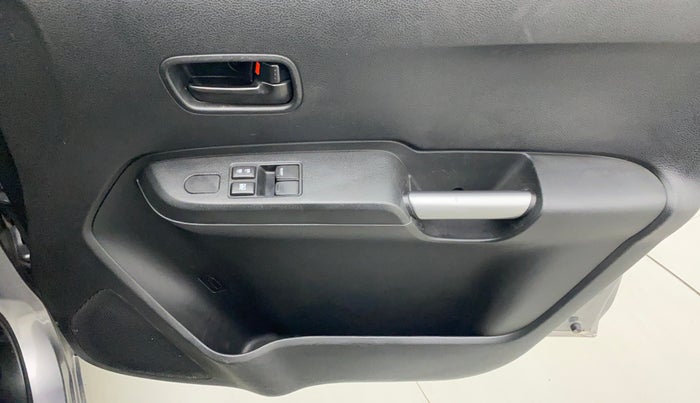 2020 Maruti IGNIS SIGMA 1.2, Petrol, Manual, 13,216 km, Driver Side Door Panels Control