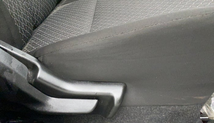 2020 Maruti IGNIS SIGMA 1.2, Petrol, Manual, 13,216 km, Driver Side Adjustment Panel