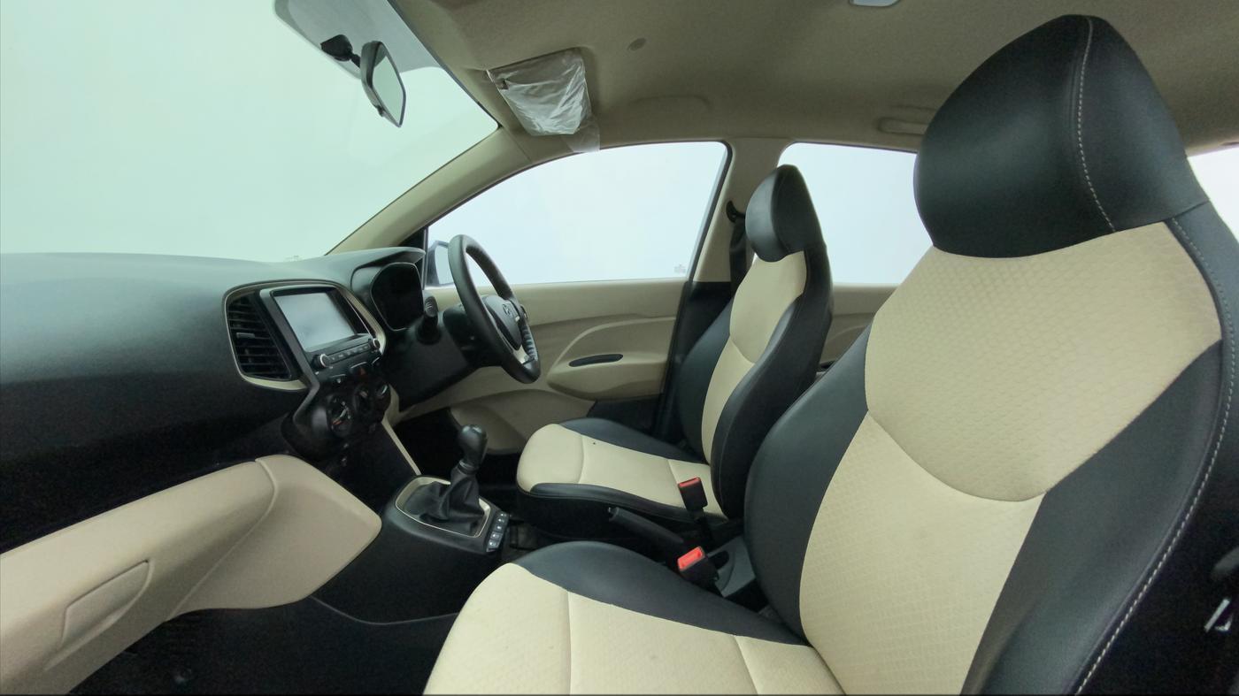 2019 Hyundai NEW SANTRO SPORTZ MT, Petrol, Manual, 13,394 km, Right Side Front Door Cabin