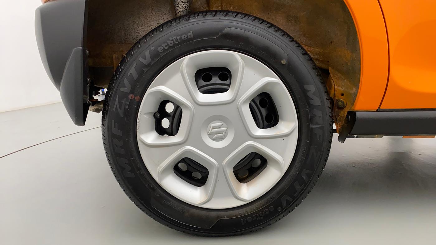 2021 Maruti S PRESSO VXI CNG, CNG, Manual, 23,715 km, Right Rear Wheel