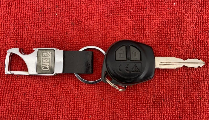 2021 Maruti S PRESSO VXI CNG, CNG, Manual, 23,715 km, Key Close Up