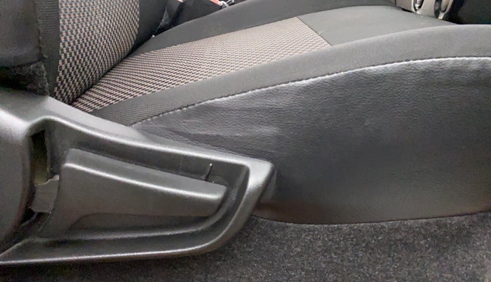 2021 Maruti S PRESSO VXI CNG, CNG, Manual, 23,715 km, Driver Side Adjustment Panel