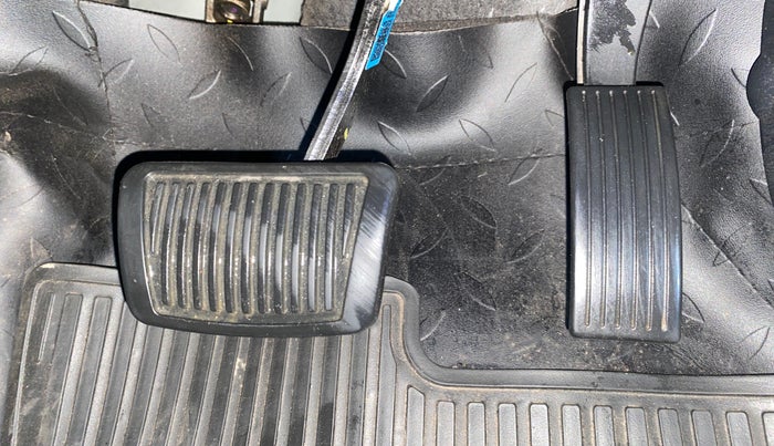 2023 Hyundai NEW I20 ASTA (O) 1.2 AT, Petrol, Automatic, 35,729 km, Pedals