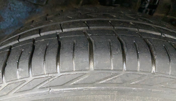 2018 Tata NEXON XZA+ 1.5, Diesel, Automatic, 70,104 km, Left Rear Tyre Tread