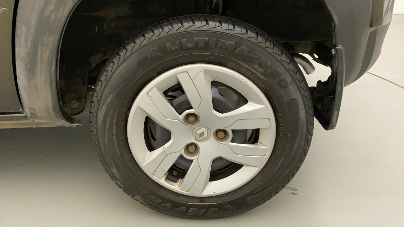 2017 Renault Kwid RXT 1.0 AMT (O), Petrol, Automatic, 36,588 km, Left Rear Wheel