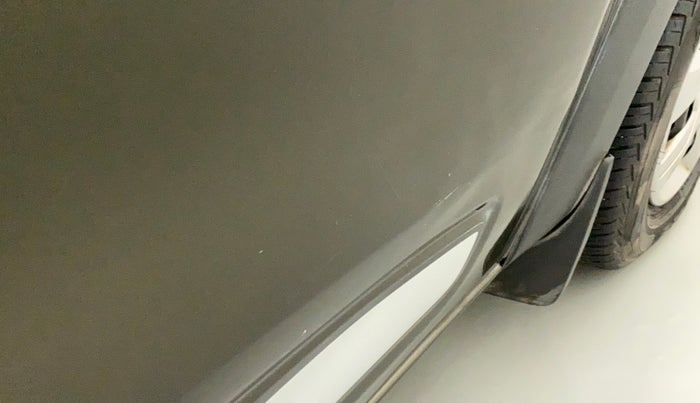 2017 Renault Kwid RXT 1.0 AMT (O), Petrol, Automatic, 36,588 km, Driver-side door - Slightly dented