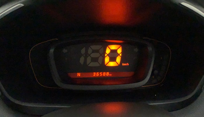 2017 Renault Kwid RXT 1.0 AMT (O), Petrol, Automatic, 36,588 km, Odometer Image