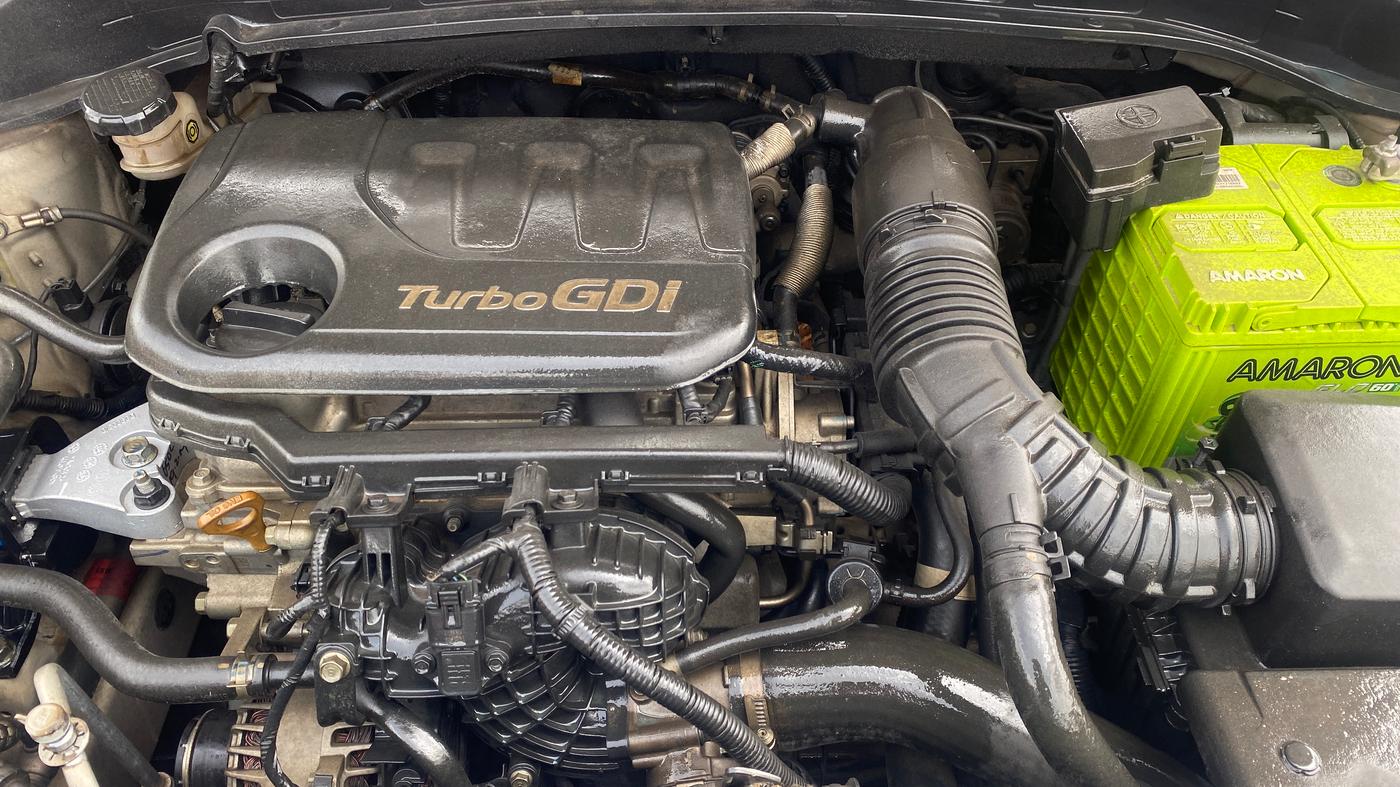 2020 Hyundai NEW I20 ASTA 1.0 GDI TURBO DCT, Petrol, Automatic, 81,786 km, Engine View
