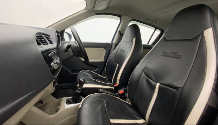 2015 Maruti Alto K10 VXI, Petrol, Manual, 63,536 km, Right Side Front Door Cabin