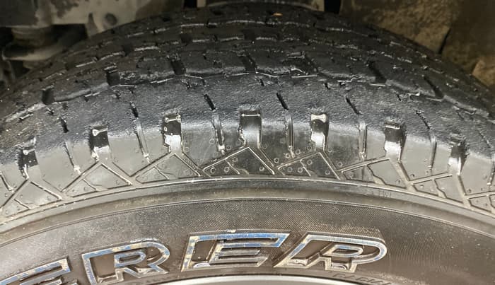 2022 Mahindra Thar LX PETROL HT 4WD AT, Petrol, Automatic, 18,128 km, Left Front Tyre Tread