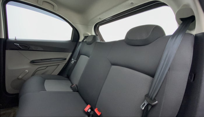 2017 Tata Tiago XE 1.2 REVOTRON, Petrol, Manual, 7,719 km, Right Side Rear Door Cabin