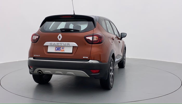 2017 Renault Captur PLATINE DUAL TONE, Diesel, Manual, 16,213 km, Right Back Diagonal (45- Degree) View