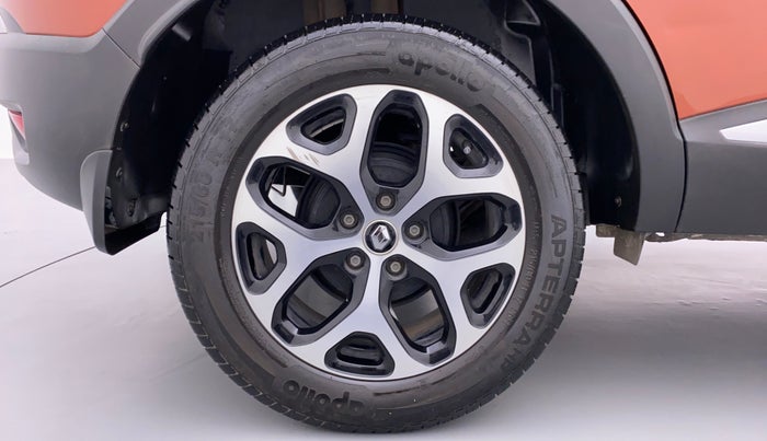 2017 Renault Captur PLATINE DUAL TONE, Diesel, Manual, 16,213 km, Right Rear Wheel