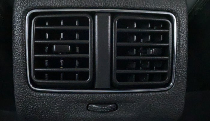 2017 Renault Captur PLATINE DUAL TONE, Diesel, Manual, 16,213 km, Rear AC vent