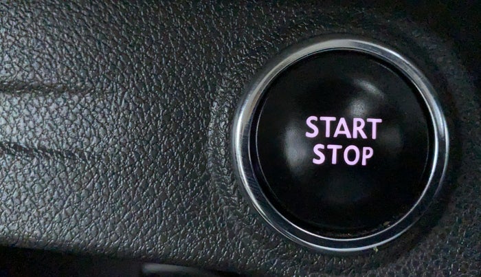 2017 Renault Captur PLATINE DUAL TONE, Diesel, Manual, 16,213 km, Keyless button start