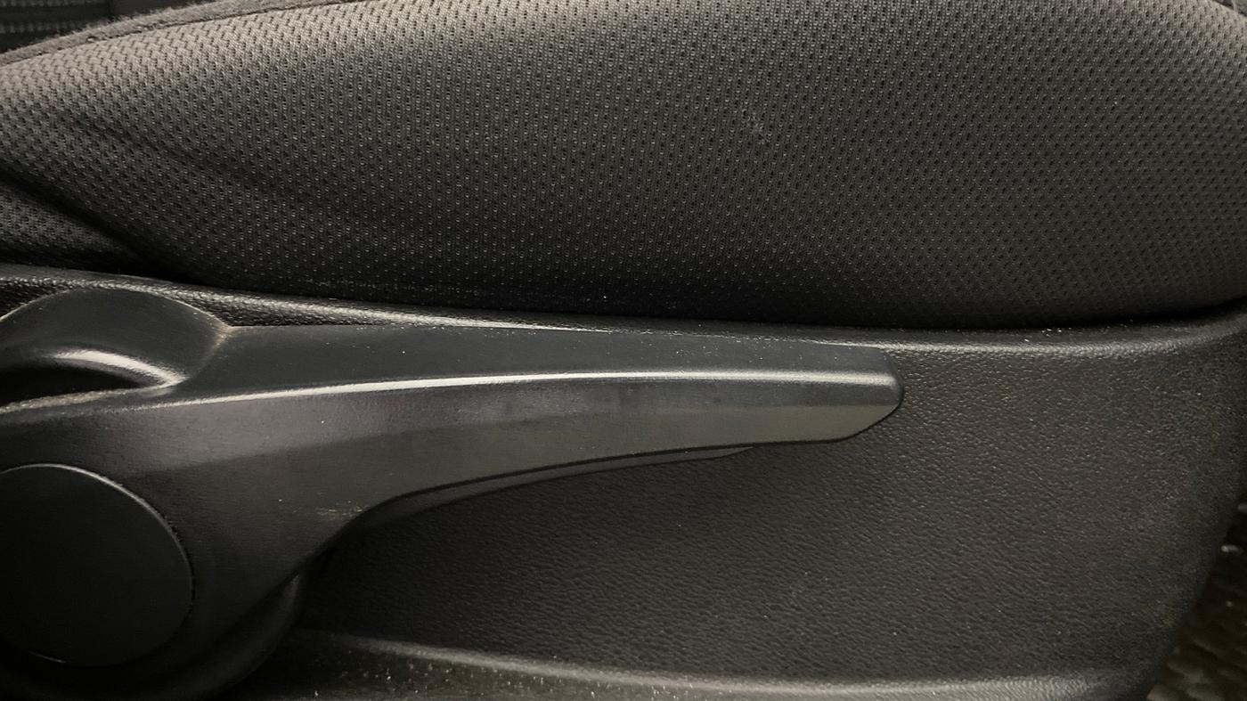 2019 Tata Tiago XZ PLUS PETROL, Petrol, Manual, 60,058 km, Driver Side Adjustment Panel