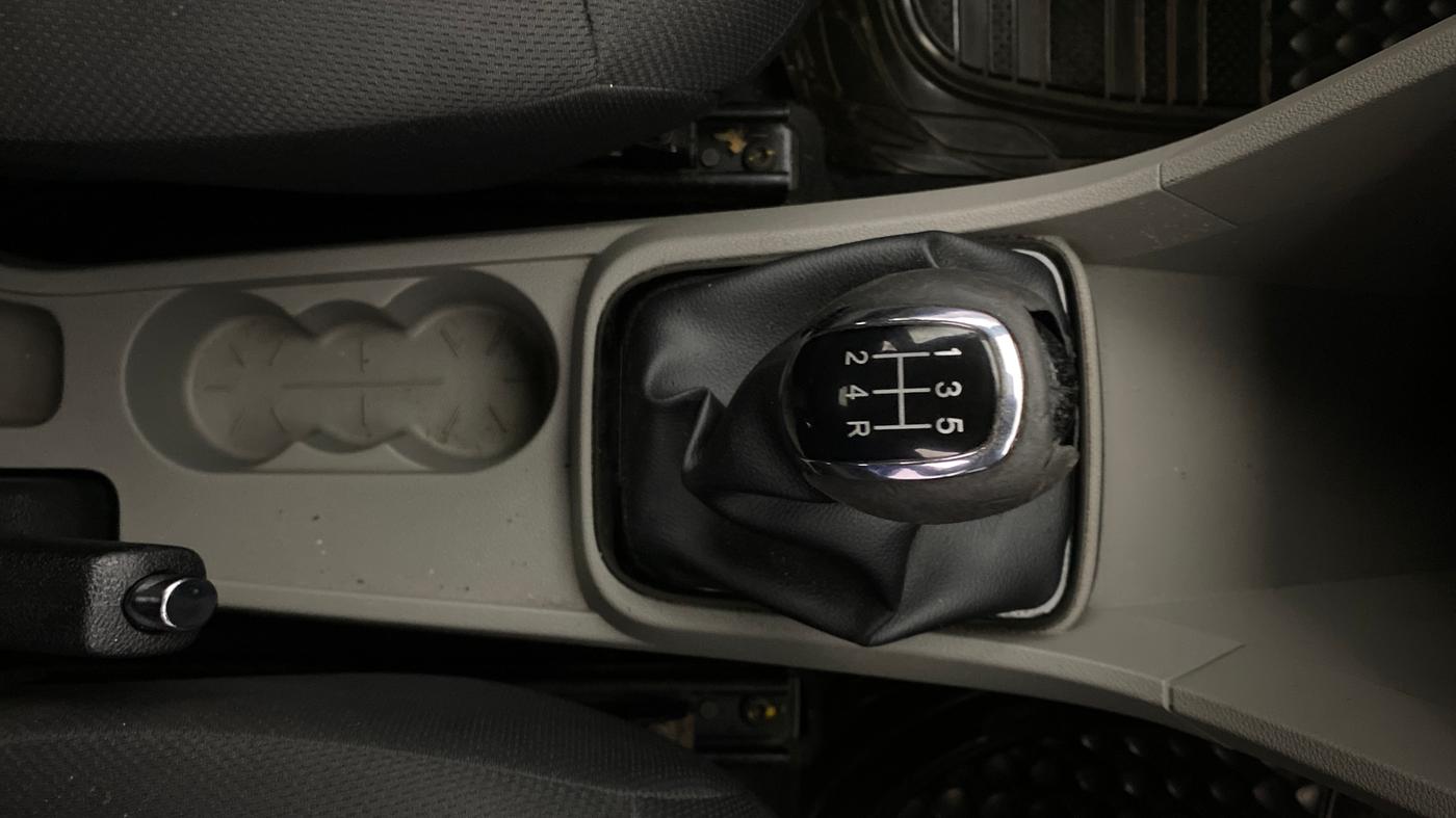 2019 Tata Tiago XZ PLUS PETROL, Petrol, Manual, 60,058 km, Gear Lever