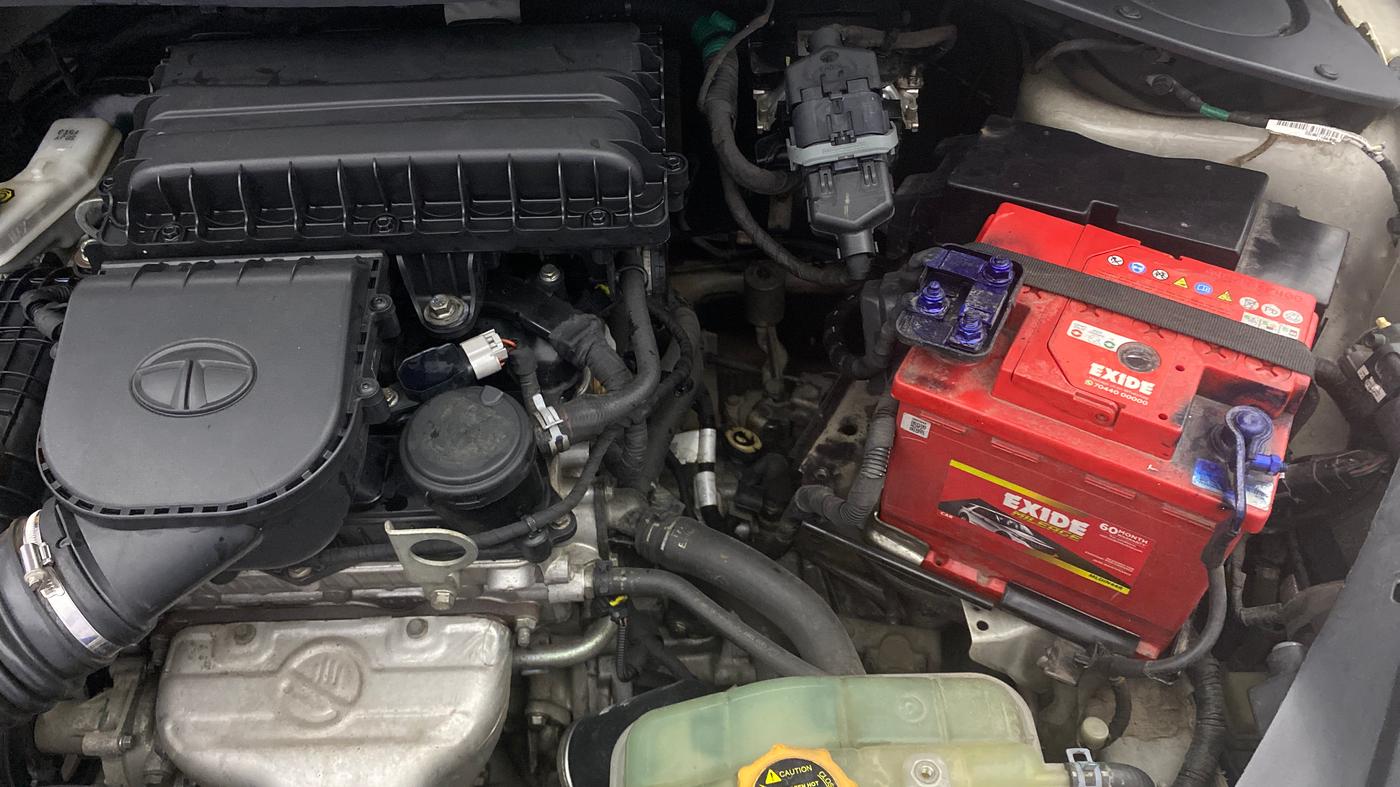 2019 Tata Tiago XZ PLUS PETROL, Petrol, Manual, 60,058 km, Engine View - Left