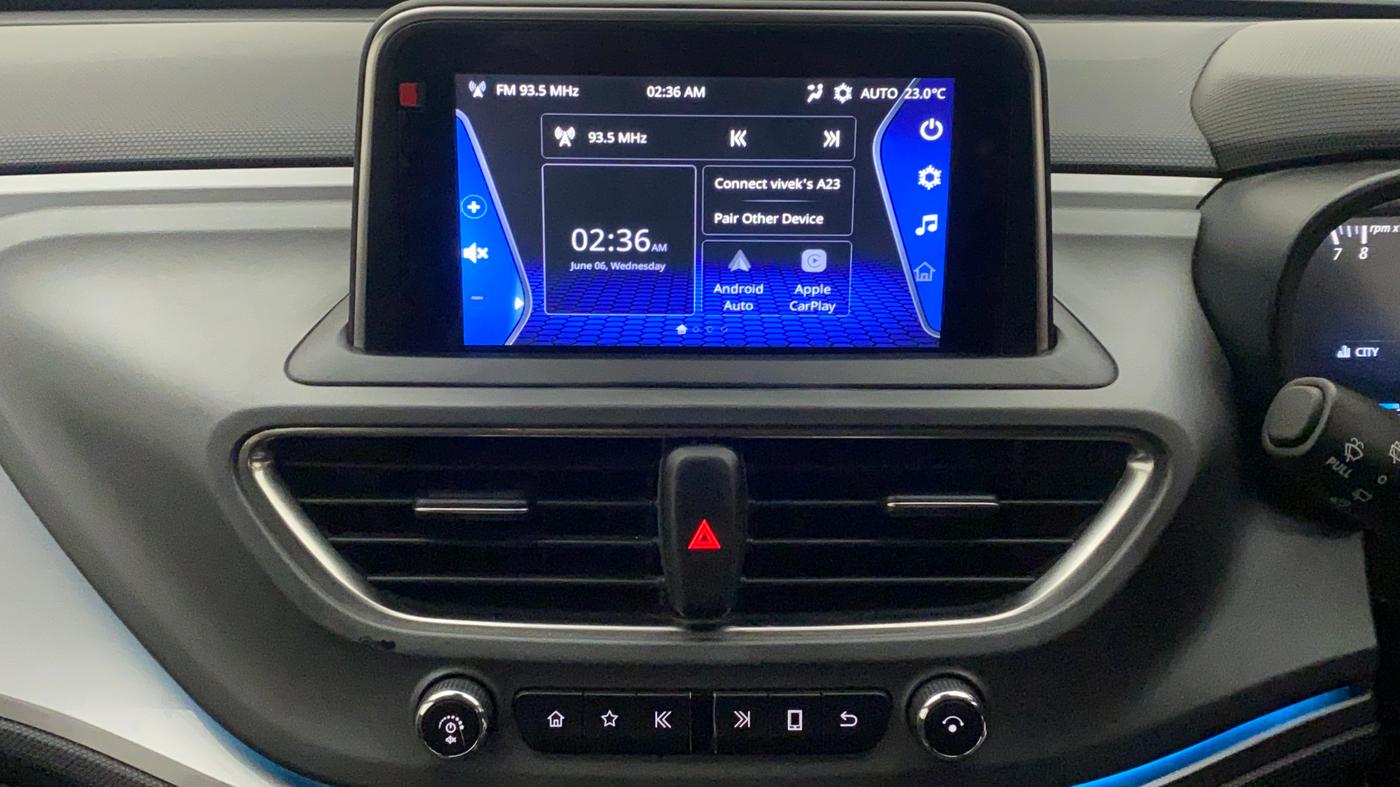 2020 Tata ALTROZ XZ PETROL, Petrol, Manual, 48,175 km, Infotainment System