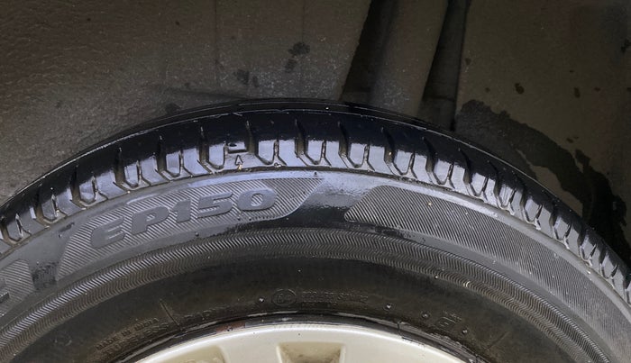 2018 Maruti Dzire VXI, Petrol, Manual, 34,333 km, Left Rear Tyre Tread