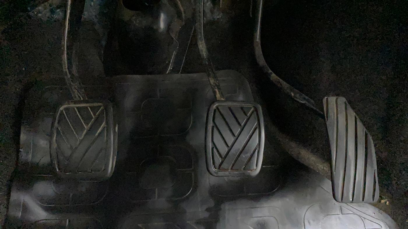 2014 Maruti Wagon R 1.0 LXI CNG, CNG, Manual, 98,017 km, Pedals