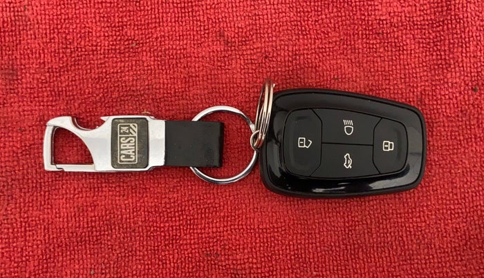 2021 Tata TIAGO NRG XZ MT, Petrol, Manual, 10,747 km, Key Close Up