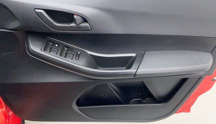 2021 Tata TIAGO NRG XZ MT, Petrol, Manual, 10,747 km, Driver Side Door Panels Control