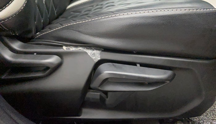 2021 Tata TIAGO NRG XZ MT, Petrol, Manual, 10,747 km, Driver Side Adjustment Panel