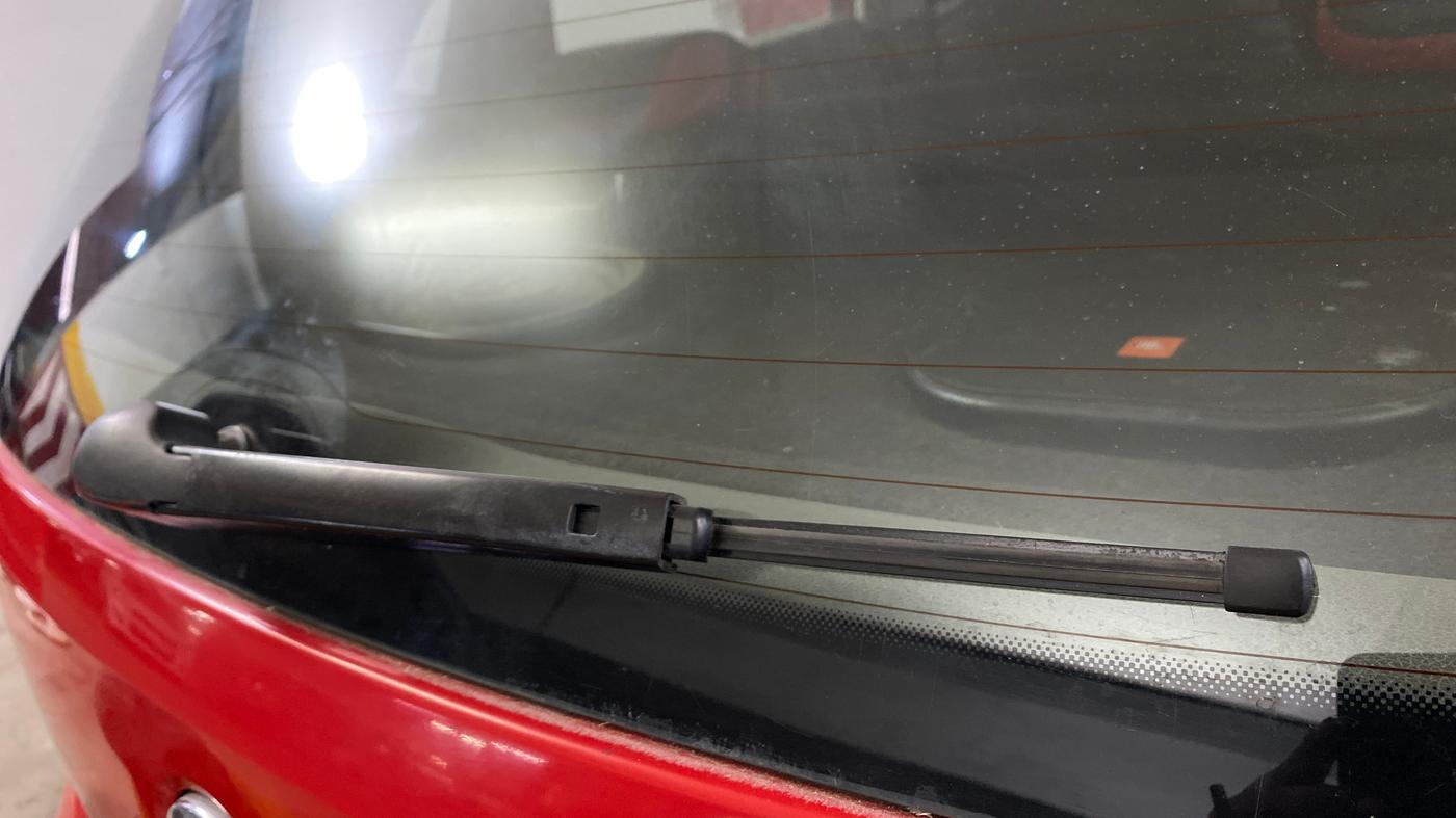 2014 Volkswagen Polo COMFORTLINE 1.2L PETROL, Petrol, Manual, 1,06,944 km, Rear Wiper