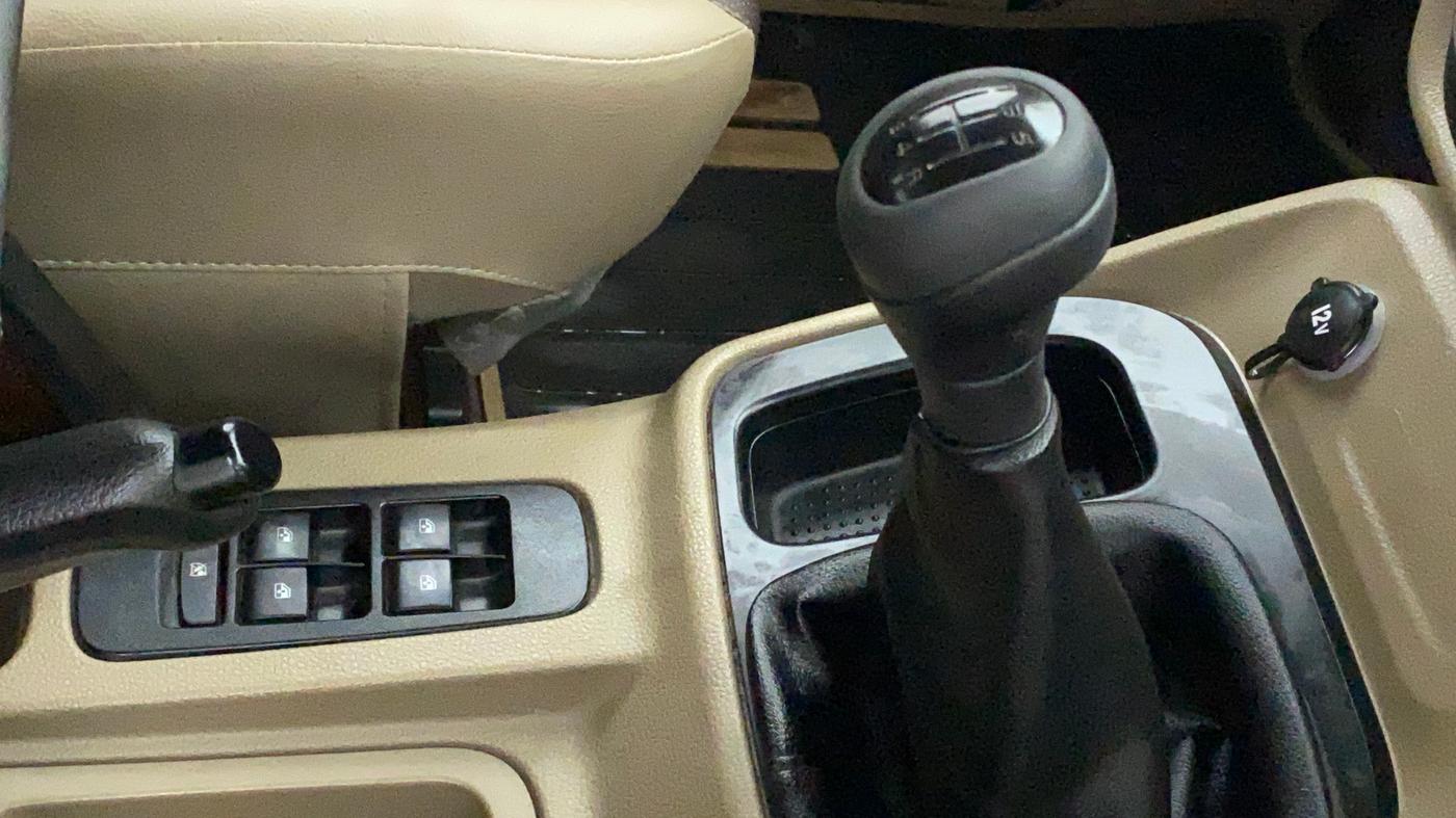2021 Mahindra BOLERO NEO N 4, Diesel, Manual, 28,449 km, Gear Lever