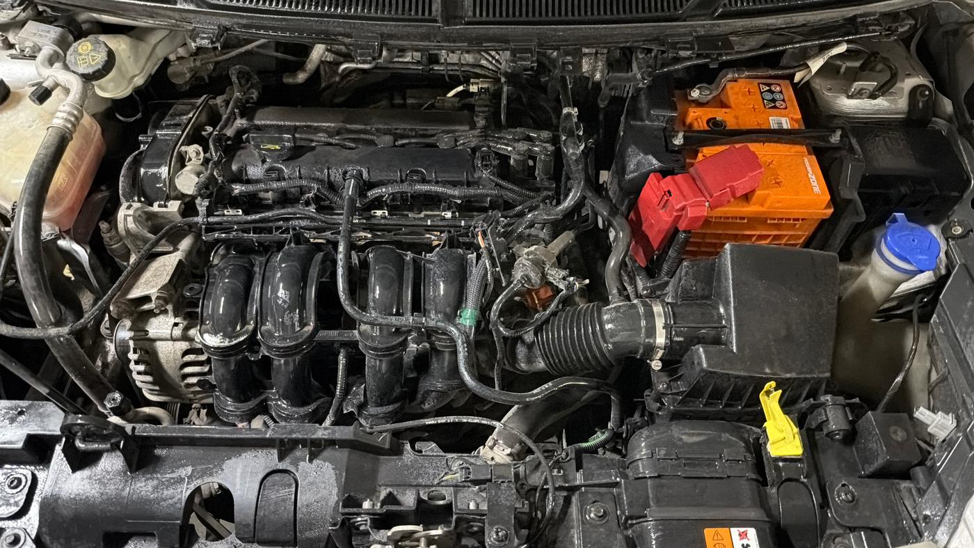 2015 Ford Figo Aspire TITANIUM 1.5 PETROL AT, Petrol, Automatic, 91,741 km, Engine View