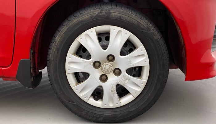 2013 Honda Brio 1.2 S MT I VTEC, Petrol, Manual, 79,854 km, Right Front Wheel