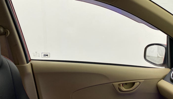 2013 Honda Brio 1.2 S MT I VTEC, Petrol, Manual, 79,854 km, Left front window switch / handle - Power window makes minor noise