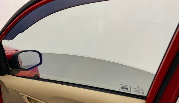 2013 Honda Brio 1.2 S MT I VTEC, Petrol, Manual, 79,854 km, Right front window switch / handle - Power window makes minor noise