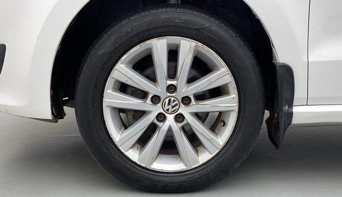2014 Volkswagen Polo GT TSI 1.2 PETROL AT, Petrol, Automatic, 51,863 km, Left Front Wheel