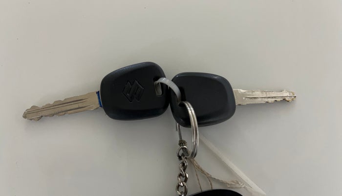 2018 Maruti Alto 800 LXI, Petrol, Manual, 34,725 km, Key Close Up