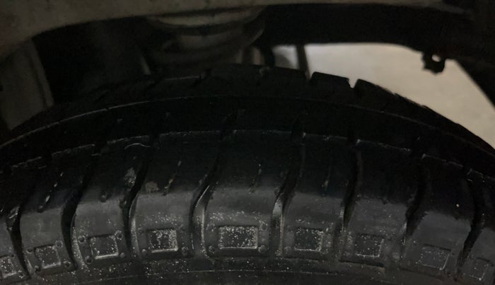 2018 Maruti Alto 800 LXI, Petrol, Manual, 34,725 km, Left Rear Tyre Tread
