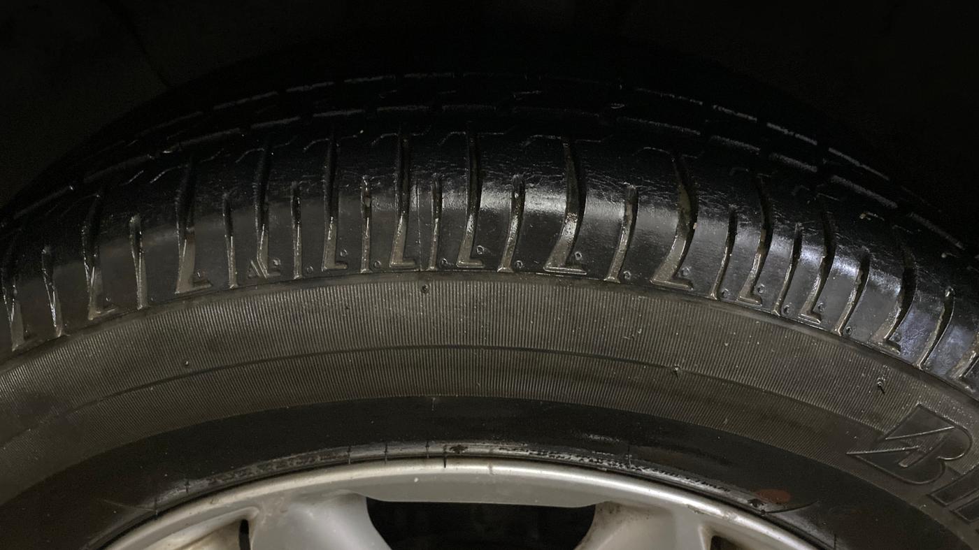 2016 Hyundai Creta SX PLUS 1.6 PETROL, Petrol, Manual, 37,387 km, Left Front Tyre Tread