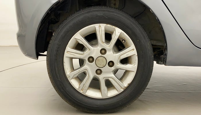 2018 Tata Tiago XZA PETROL, Petrol, Automatic, 1,12,133 km, Right Rear Wheel