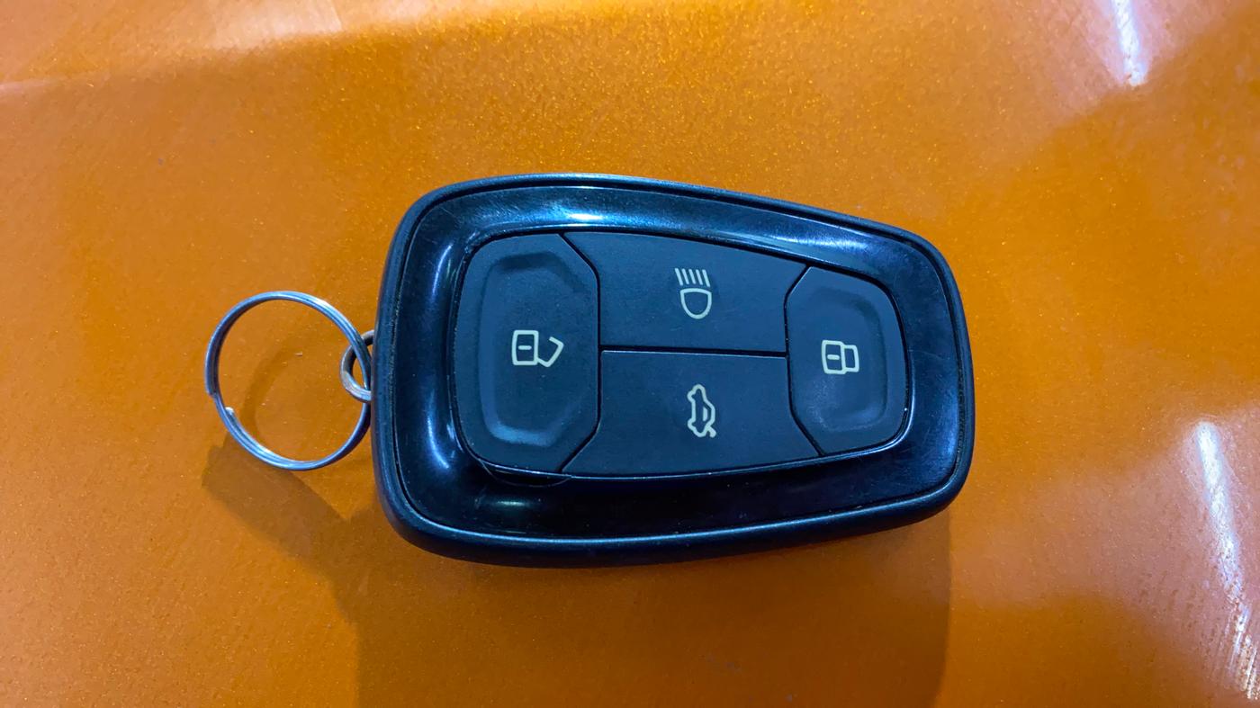 2018 Tata NEXON XZ PLUS DIESEL, Diesel, Manual, 1,08,811 km, Key Close Up