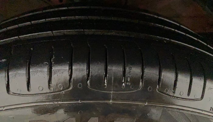 2020 Maruti S PRESSO VXI PLUS AMT, Petrol, Automatic, 71,007 km, Right Front Tyre Tread