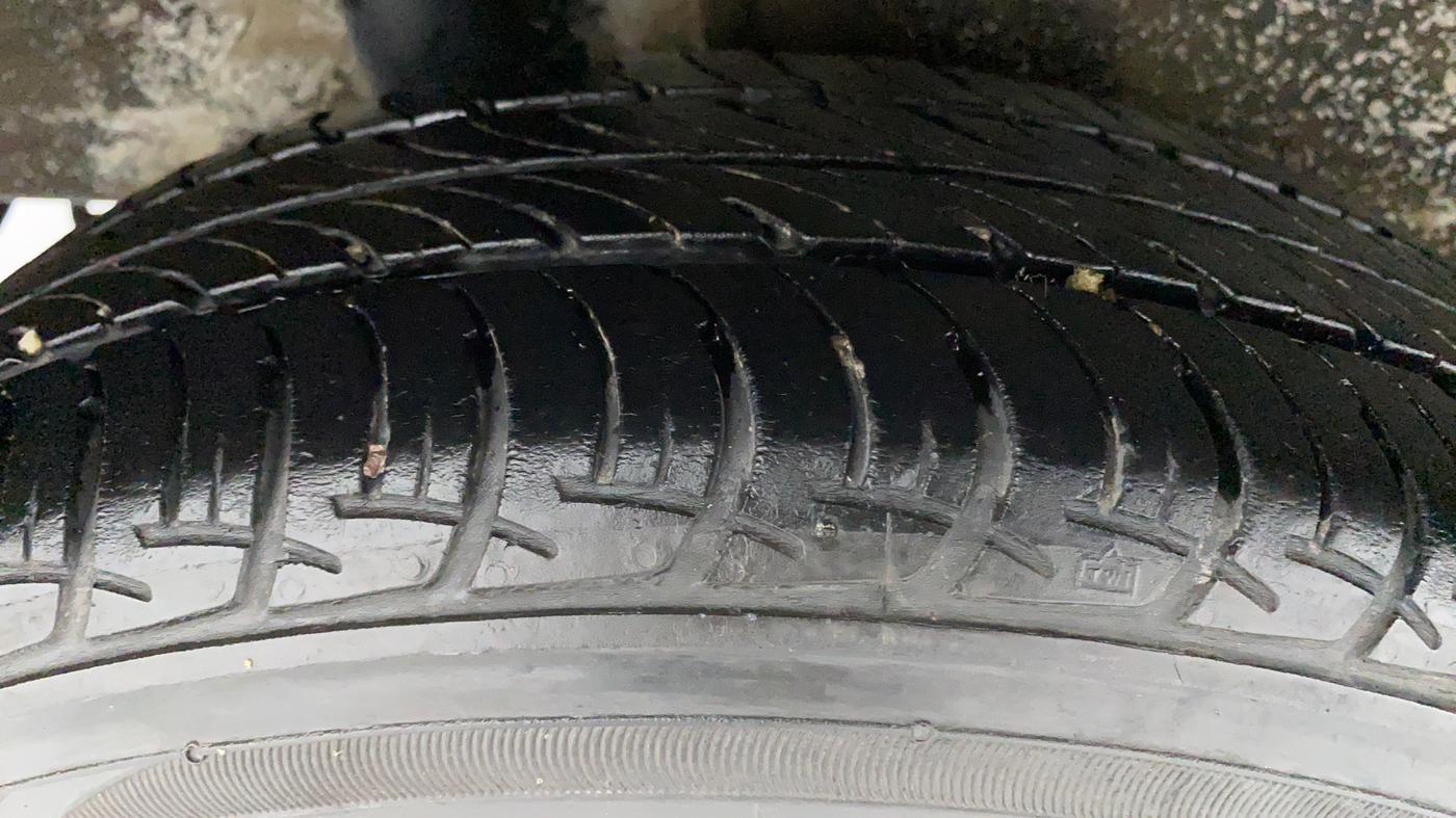 2019 Maruti New Wagon-R VXI 1.2L, Petrol, Manual, 23,734 km, Right Rear Tyre Tread