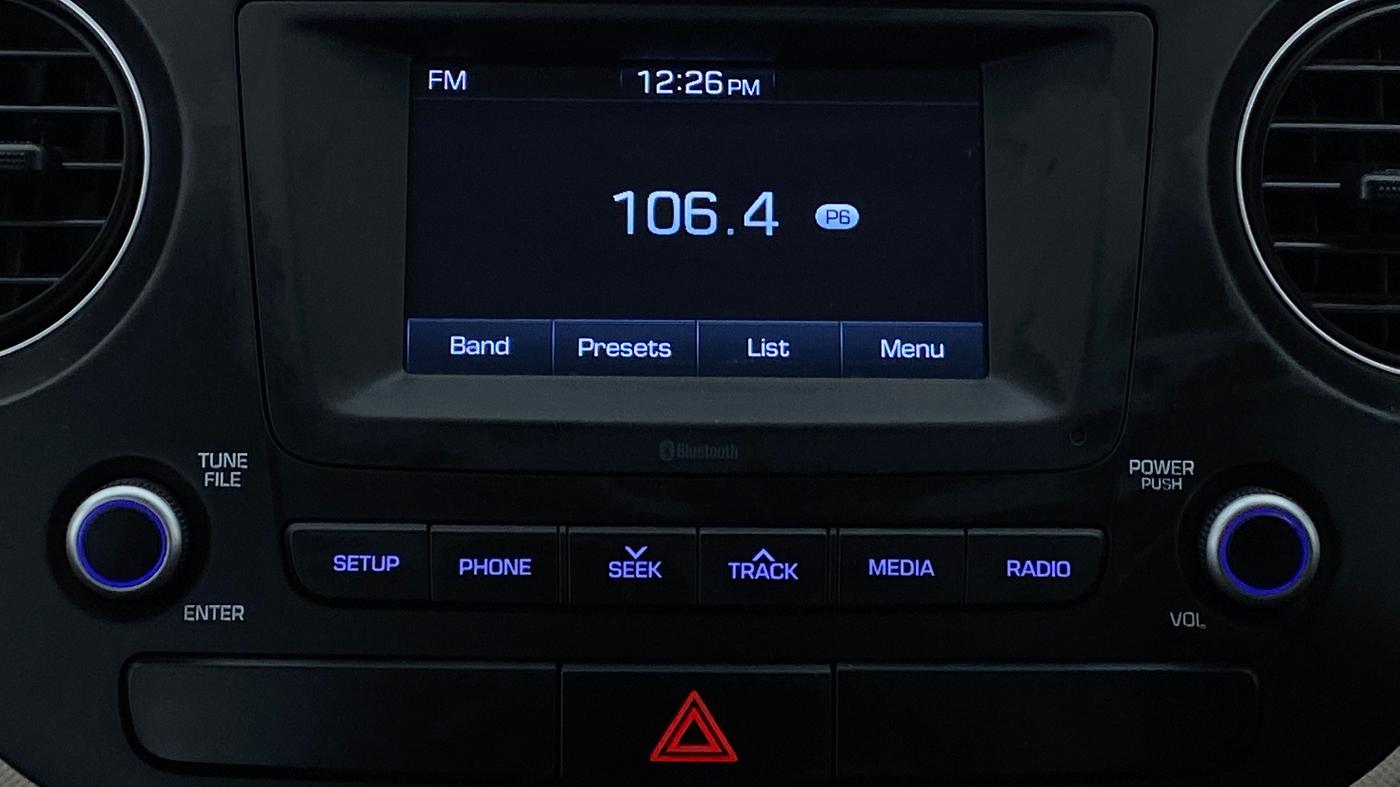 2018 Hyundai Grand i10 Magna 1.2 AT  VTVT, Petrol, Automatic, 27,144 km, Infotainment System